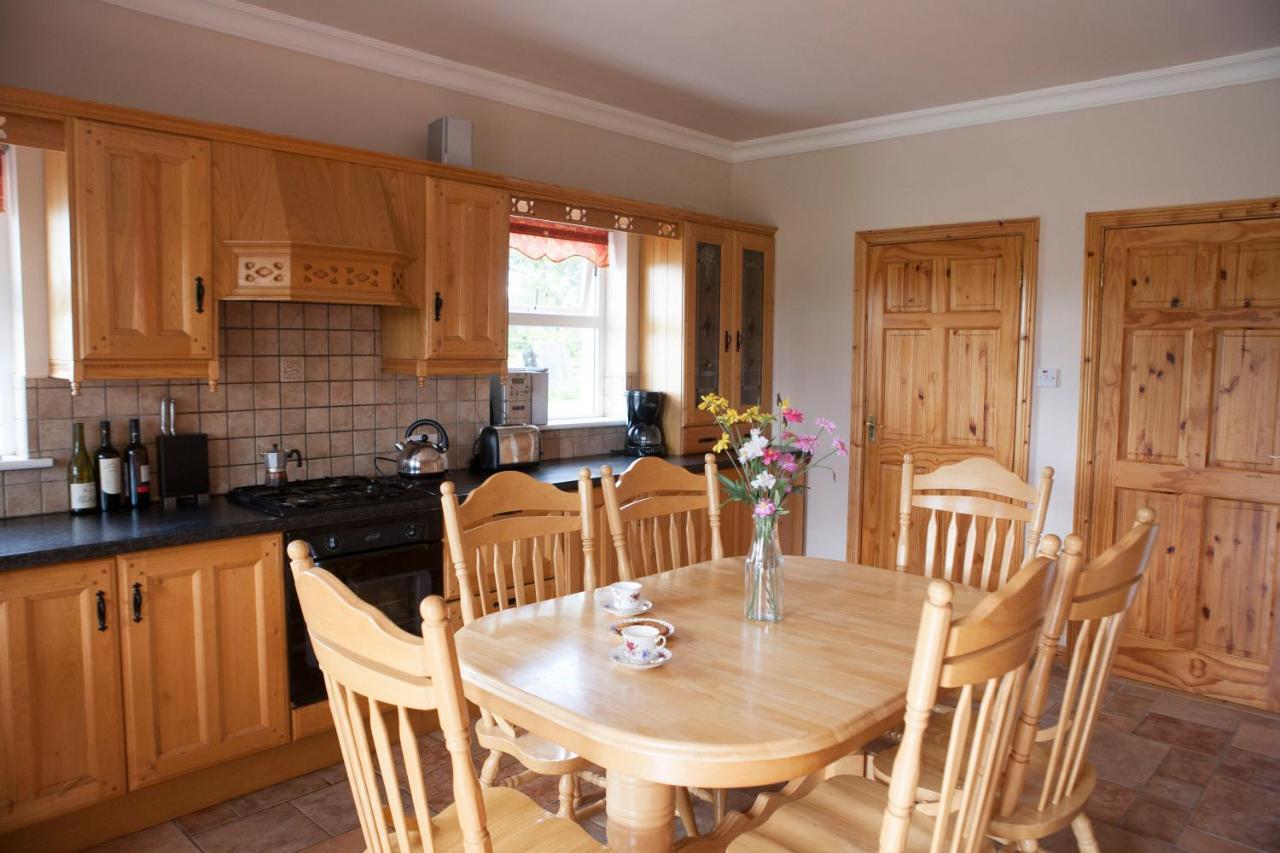 Вилла Inviting 4-Bed House In Strokestown Экстерьер фото